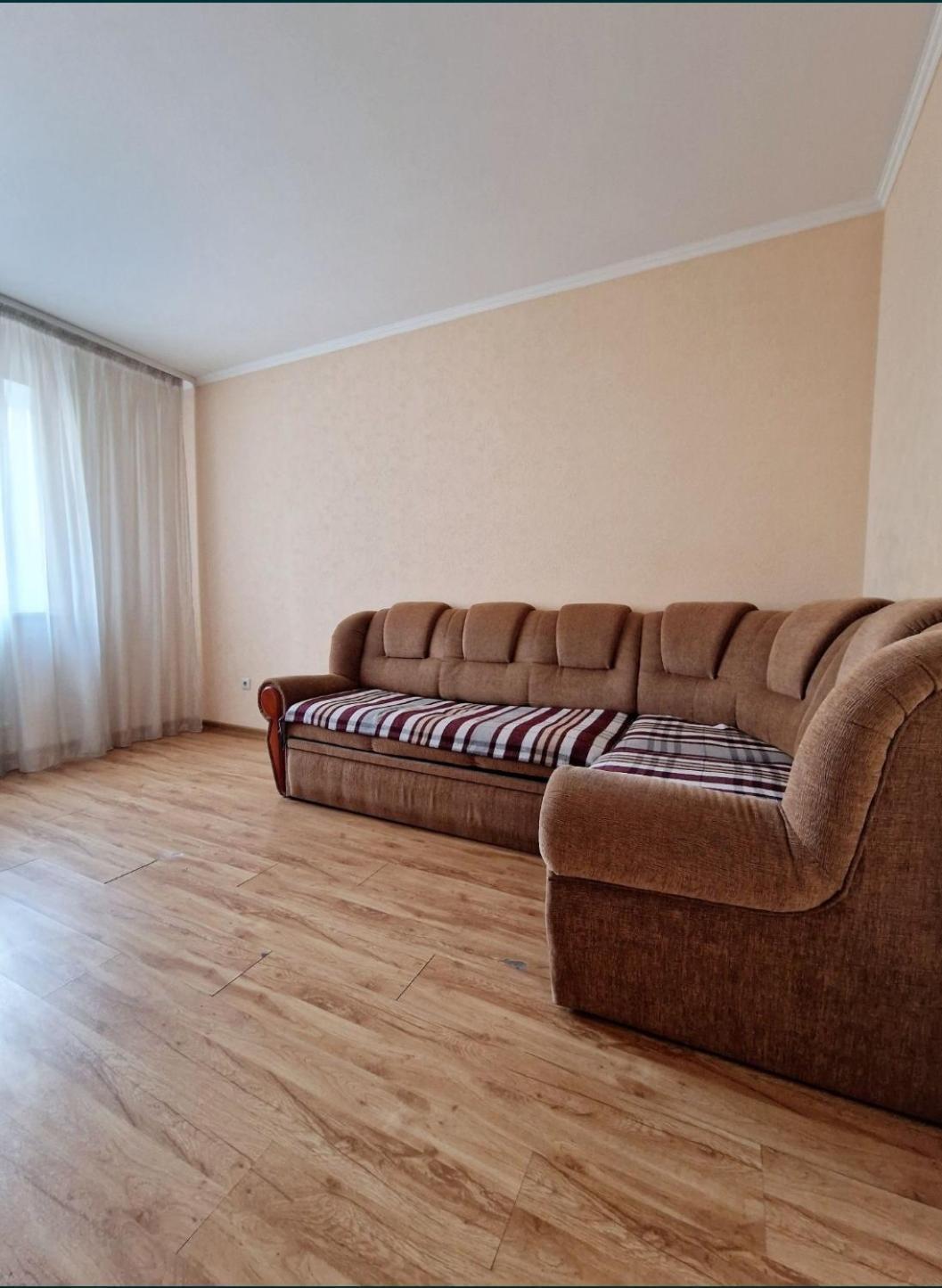Apartment On Kravchuka, 11B ルーツィク エクステリア 写真