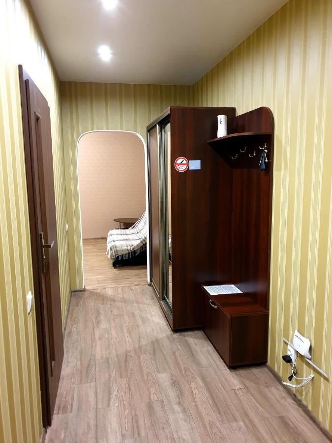 Apartment On Kravchuka, 11B ルーツィク エクステリア 写真